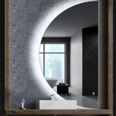 Specchio LED Mezza Luna | Pulsanti touch | Funzione anti-appannamento | Luce bianca fredda - Reyze Serie Ambient Modello 1 - Lato Destro